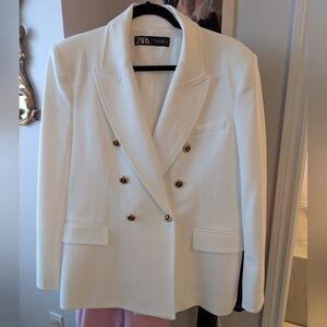 Zara Women's White Double-Breasted Blazer